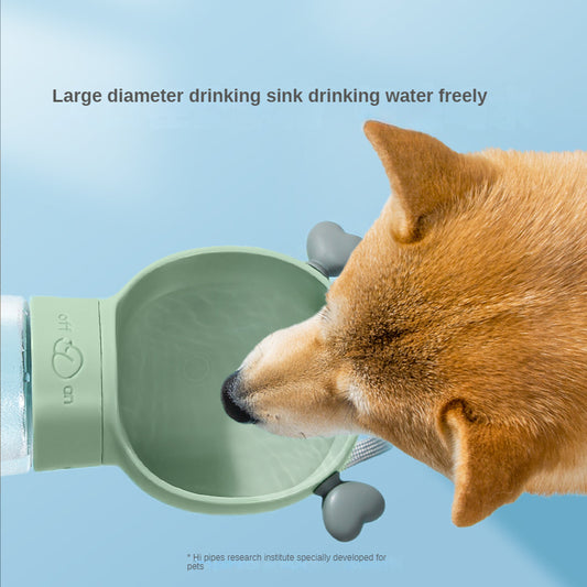 MegaPaw:Portable food and water bottle for dogs